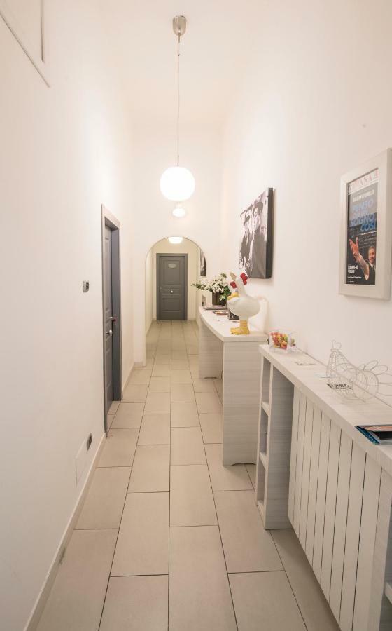 B&B Solimena Napels Buitenkant foto